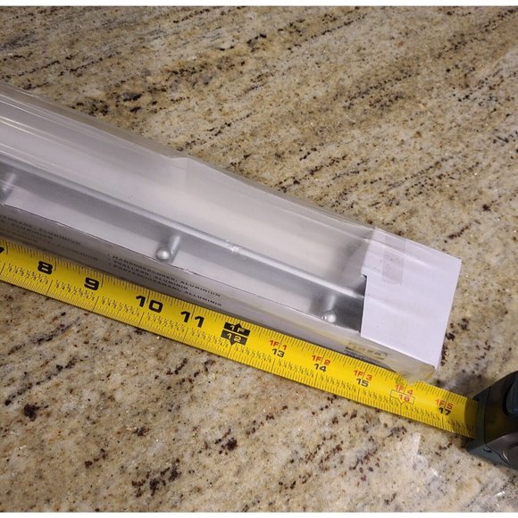 IKEA RÅÅN Studio Copenhagen - Aluminum Towel Hooks Rail/Racks - Picture 7 of 7